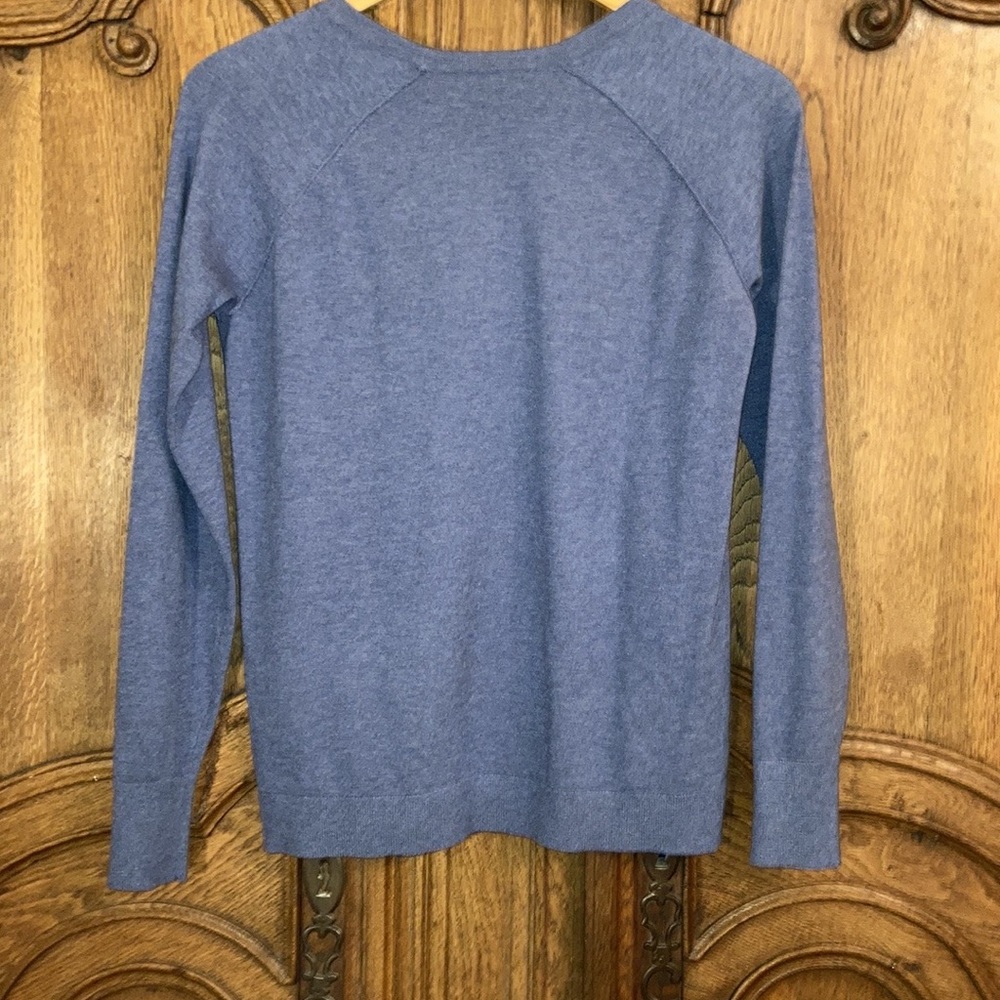 Project Peace Sign Sweater - Picture 6 of 13